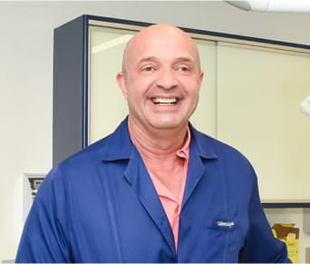 Dr. Marcos Vinícius Brandão